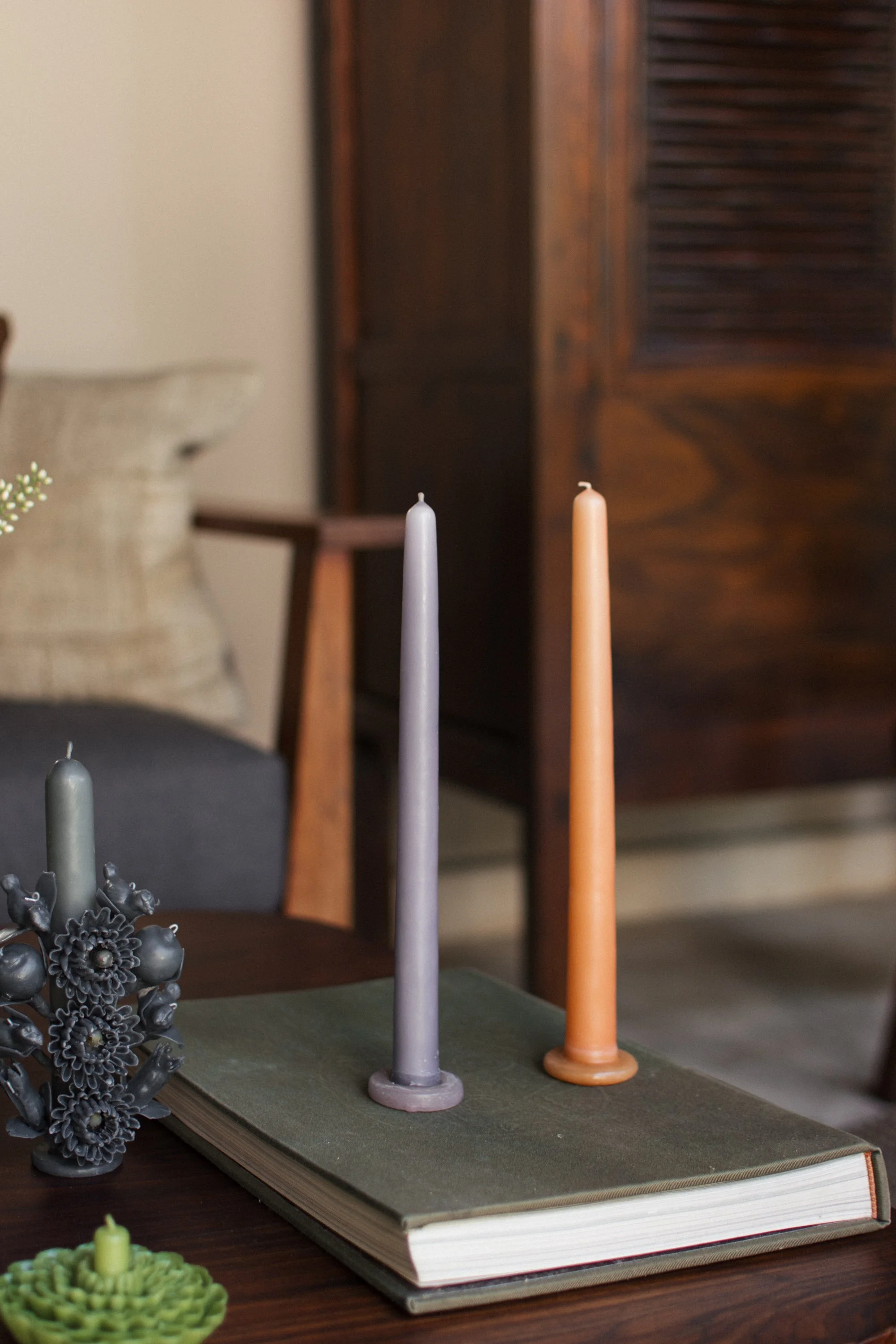 tetragona candleです。 Into the Golden Hour by Maleeh Molstad limited edition soy candles